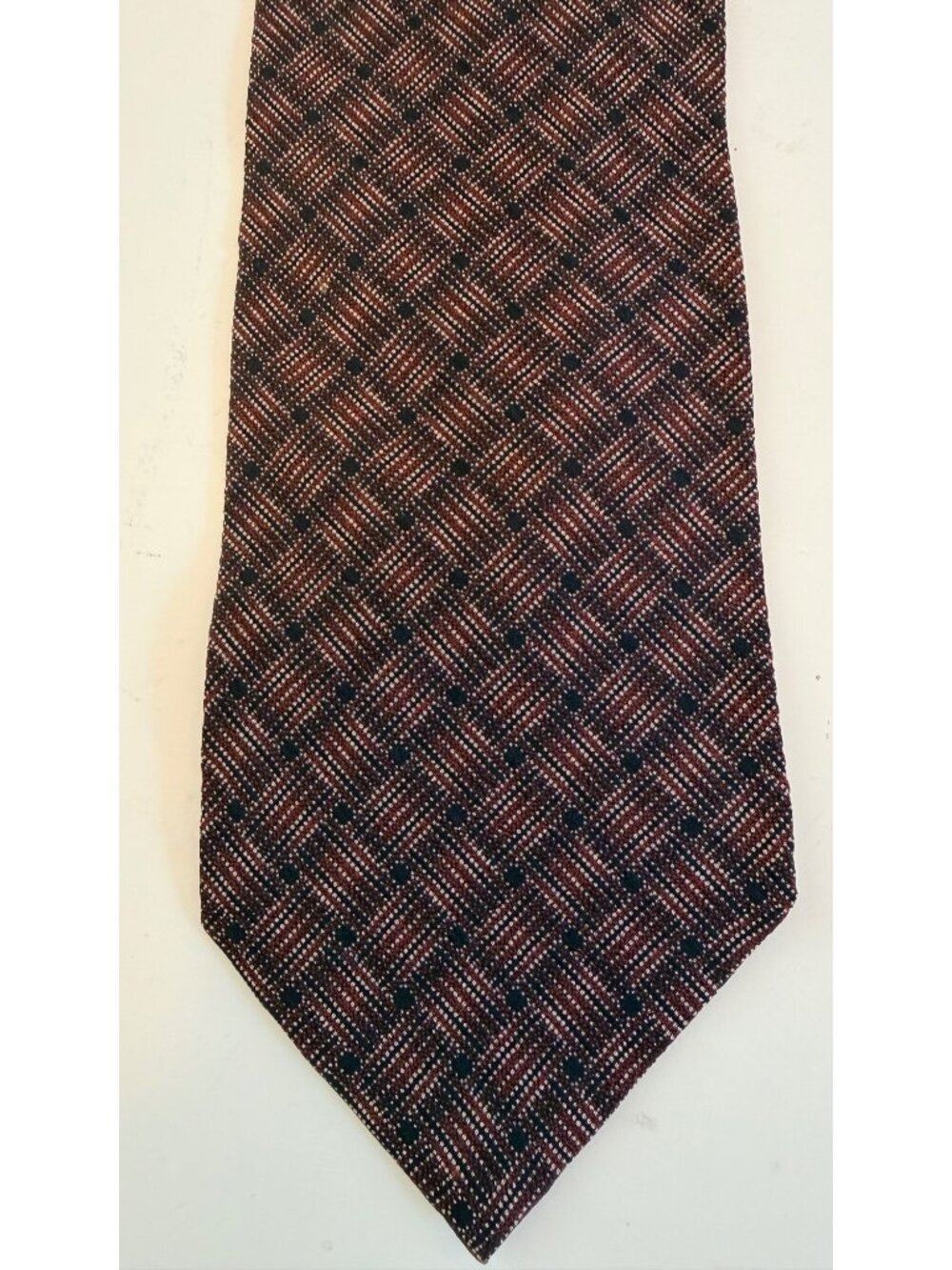 Vintage Giorgio Armani Cravatte Silk Tie Geometric Basketweave Red Brown Italy